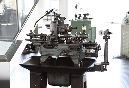 Swiss type automatic lathe Automatic Machine No.1